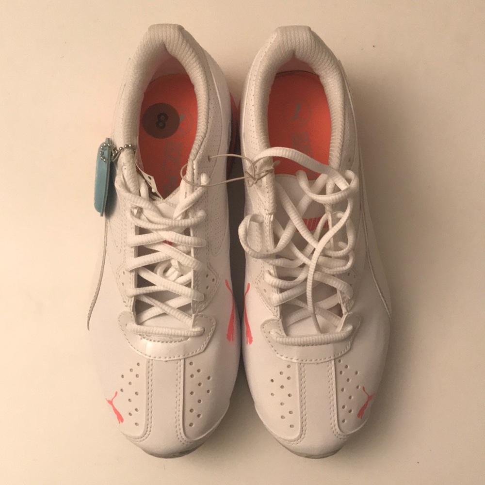 Puma Sneakers